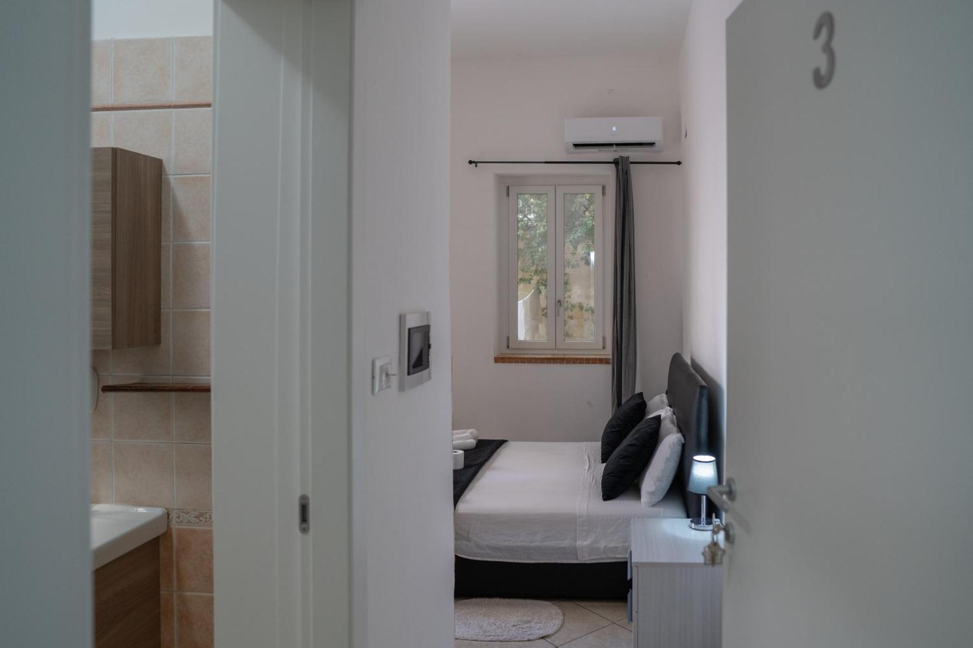 Bed and Breakfast Whitehouse Lecce Exterior foto