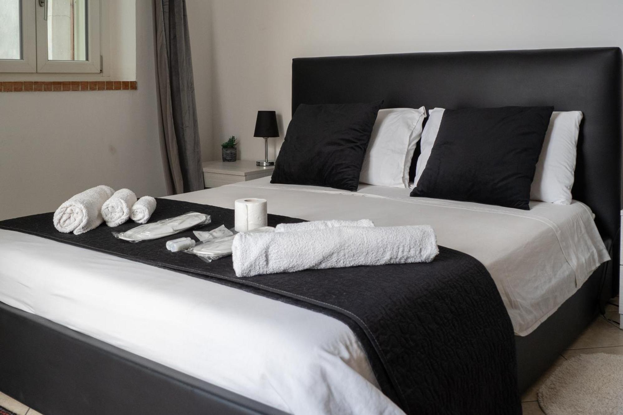 Bed and Breakfast Whitehouse Lecce Exterior foto